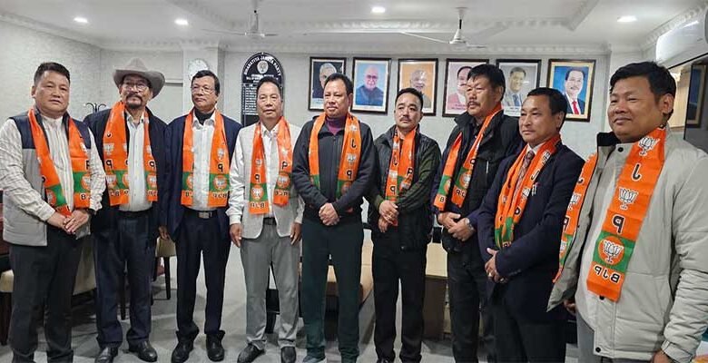 Arunachal: 2 Retired Engineer, 2 Congress leader and others join BJP