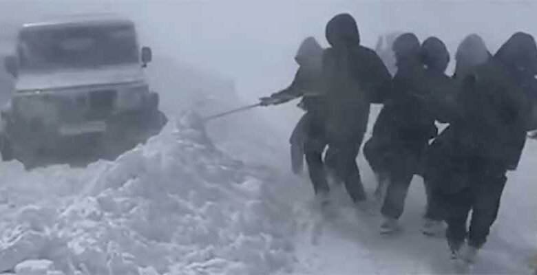 Arunachal Snowfall: BRO rescues 70 people from Sela Pass