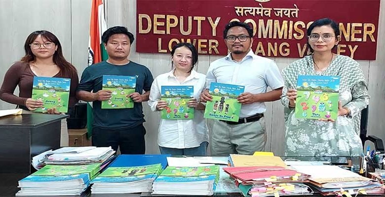 Arunachal: RCML’s Distributed Books on Idu Mishmi