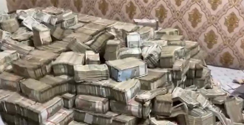 ED seizes over Rs 34 Cr from Jharkhand Minister Alamgir Alam’s residence, arrests PS, his domestic help