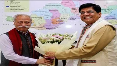 Arunachal: Union Minister Piyush Goyal calls on the Governor KT Parnaik