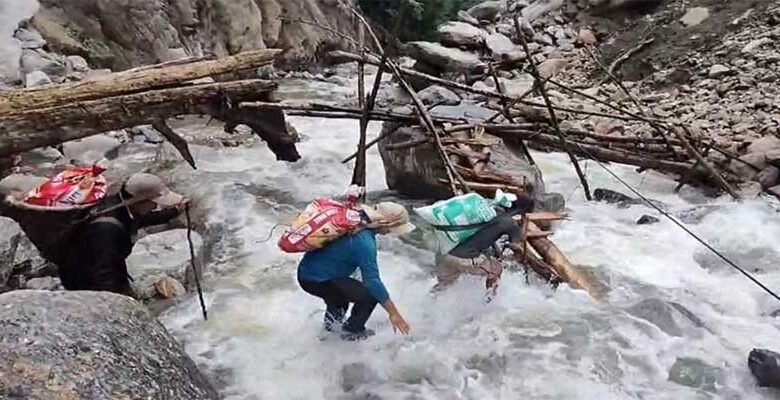 Arunachal: Pema Khandu lauds police for ensuring essential supplies to landslide-affected villages