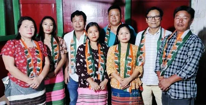 Arunachal: After BJP high command denied the demands of PMC councilors to replace its chief, six councilors joined INC