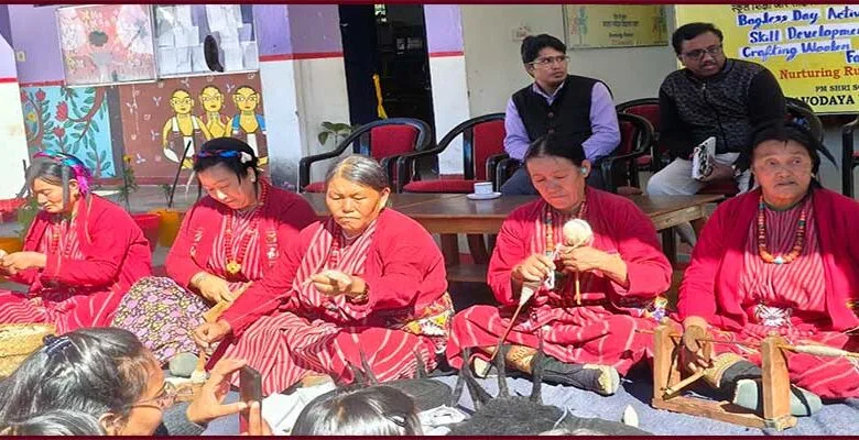 Arunachal: Skill Development Programme on Crafting Traditional Monpa Woollen Fabrics from Sheep Wool held at Tawang