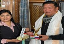 Arunachal: CM Pema Khandu Congratulates Powerlifting Gold Medalist Akbari Khatoon of Tawang