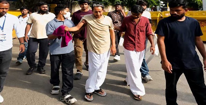 Delhi High Court Orders Daily Health Monitoring of Fasting Activist Sonam Wangchuk